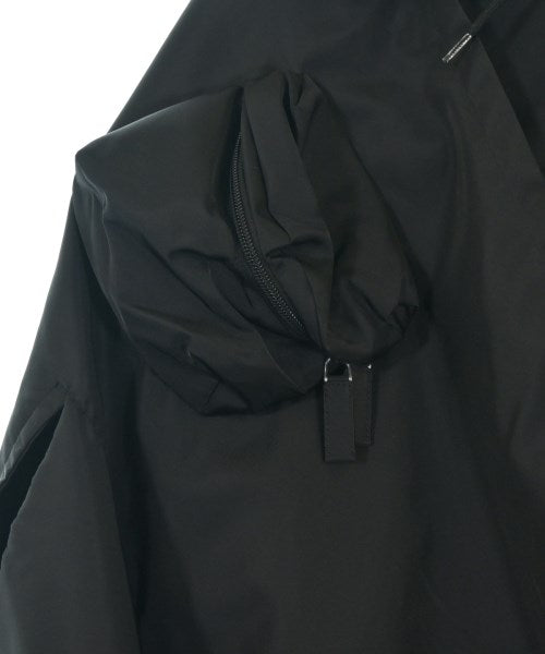 PRADA เสื้อโค้ท อื่น