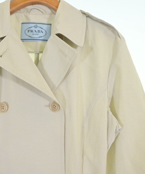 PRADA เสื้อกันฝน