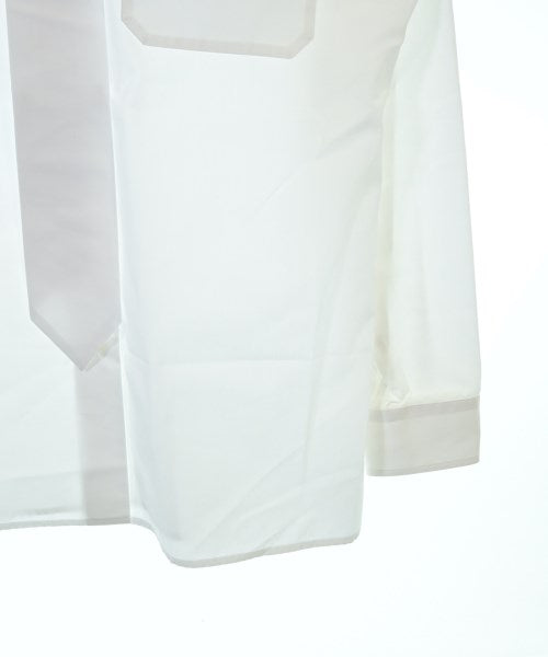 PRADA เสื้อลำลอง