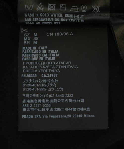 PRADA เสื้อยืด/เสื้อท็อปส์