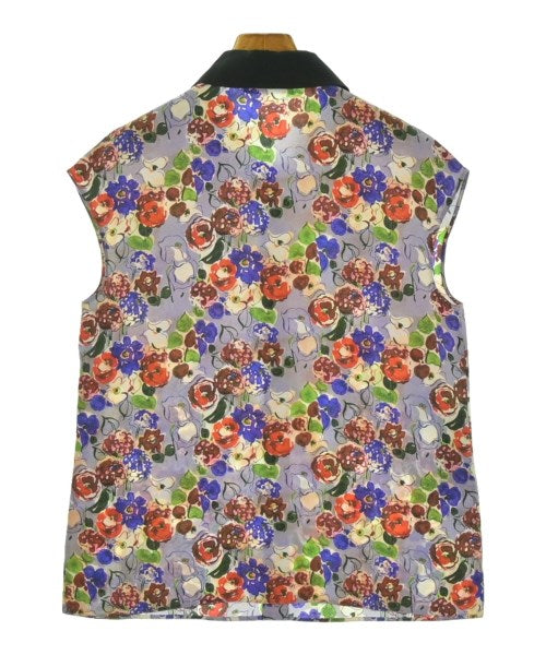 PRADA เสื้อสตรี