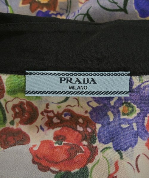 PRADA เสื้อสตรี