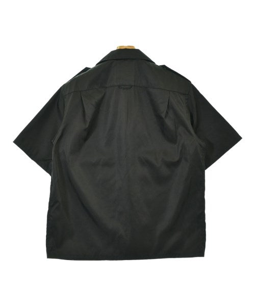 PRADA เสื้อลำลอง
