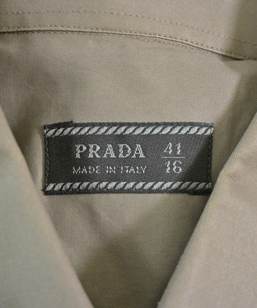 PRADA เสื้อลำลอง