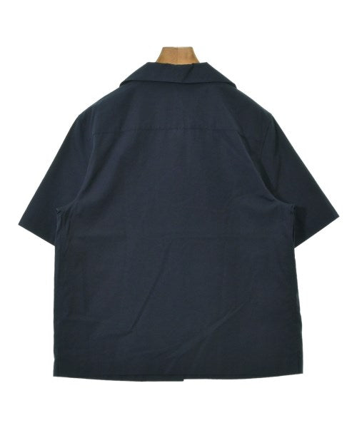PRADA เสื้อสตรี
