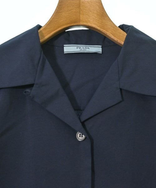 PRADA เสื้อสตรี