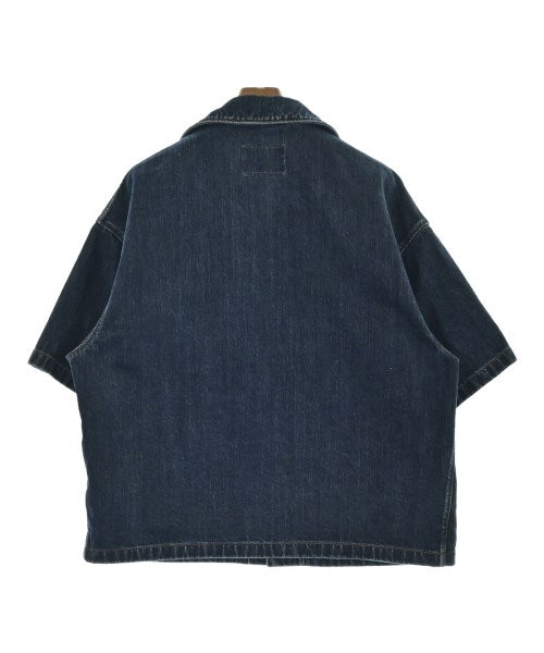 PRADA เสื้อลำลอง