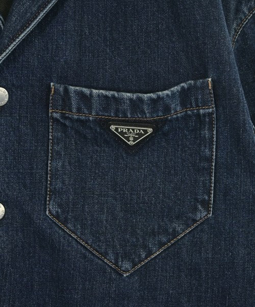 PRADA เสื้อลำลอง