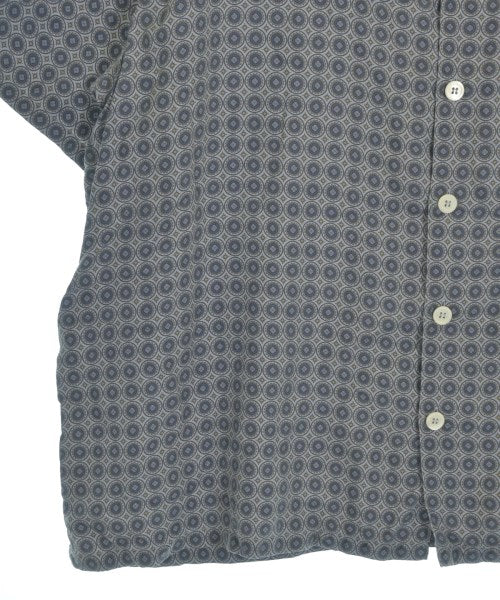 PRADA เสื้อลำลอง