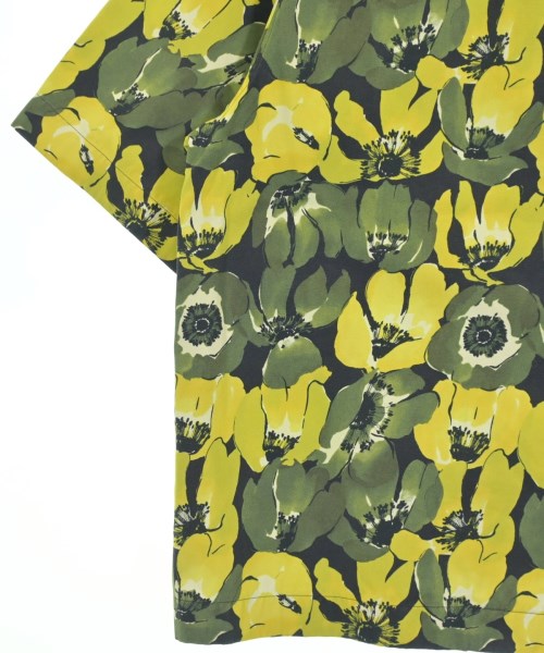PRADA เสื้อลำลอง