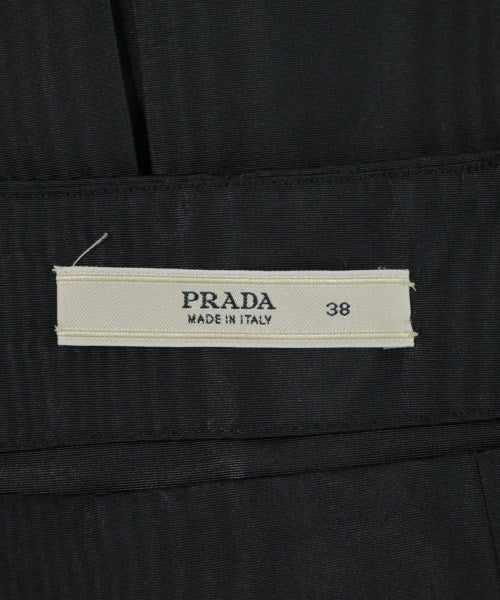 PRADA กระโปรงยาวถึงเข่า