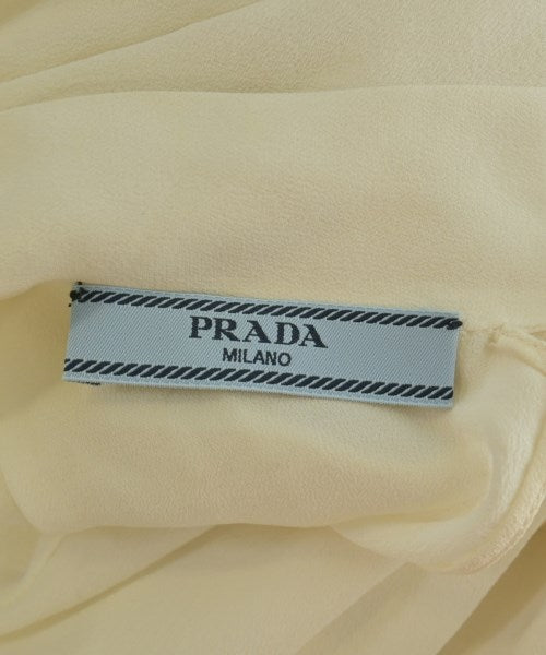 PRADA เสื้อสตรี