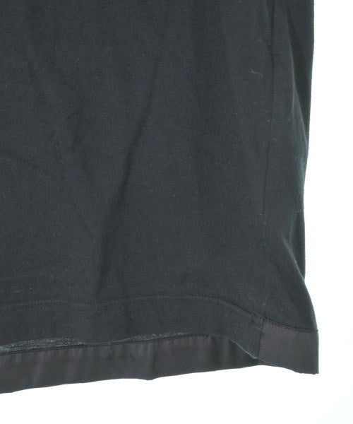 PRADA เสื้อยืด/เสื้อท็อปส์