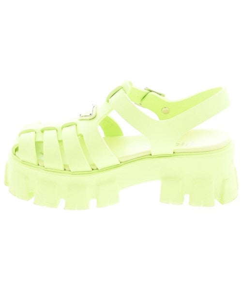 PRADA รองเท้าแตะ