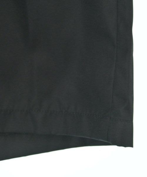 PRADA กางเกงขาสั้น