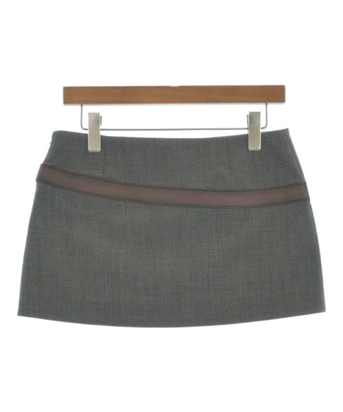 PRADA กระโปรงสั้น