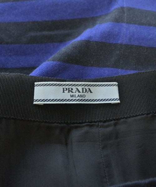 PRADA กระโปรงยาวถึงเข่า