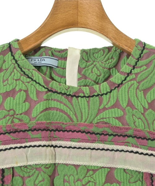 PRADA เสื้อลำลอง