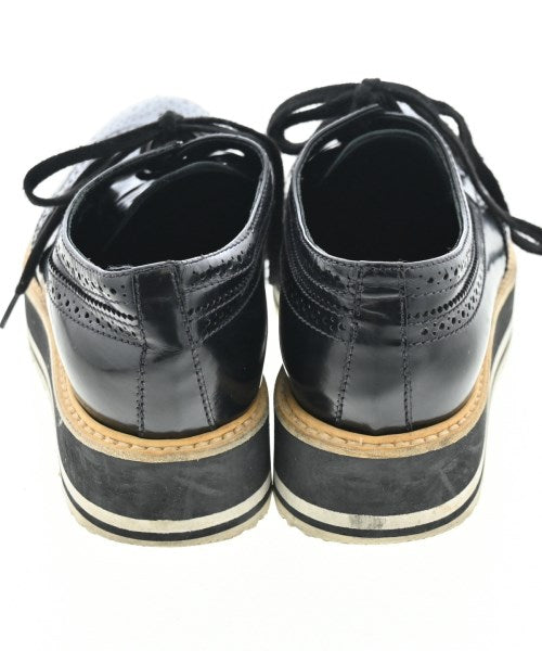 PRADA รองเท้าออกงาน/รองเท้าไม่มีส้น