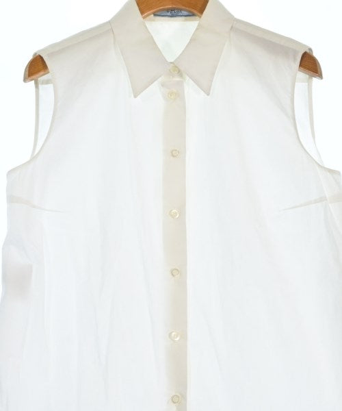 PRADA เสื้อสตรี