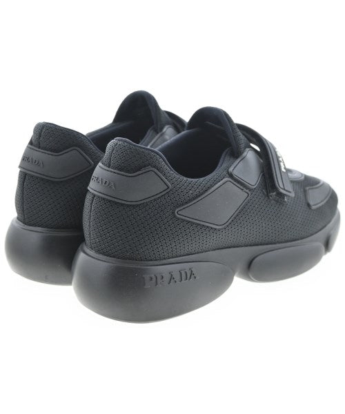 PRADA รองเท้าผ้าใบ