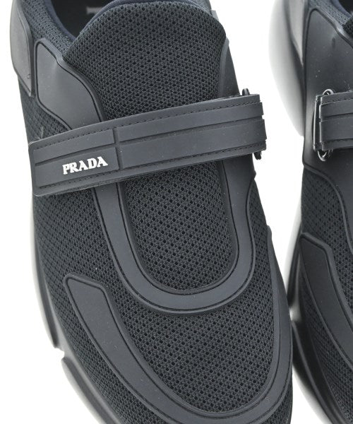 PRADA รองเท้าผ้าใบ