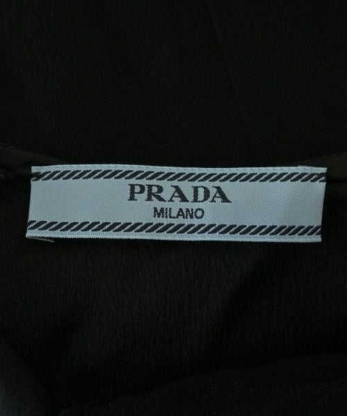 PRADA เสื้อสตรี