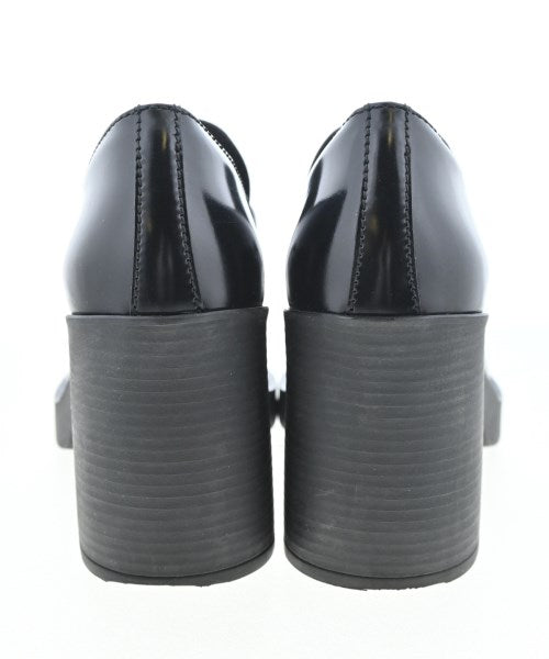 PRADA รองเท้าสวมทางการ