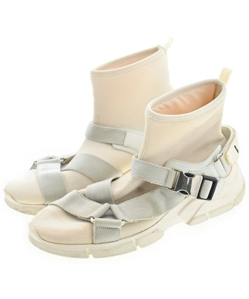 PRADA รองเท้าผ้าใบ
