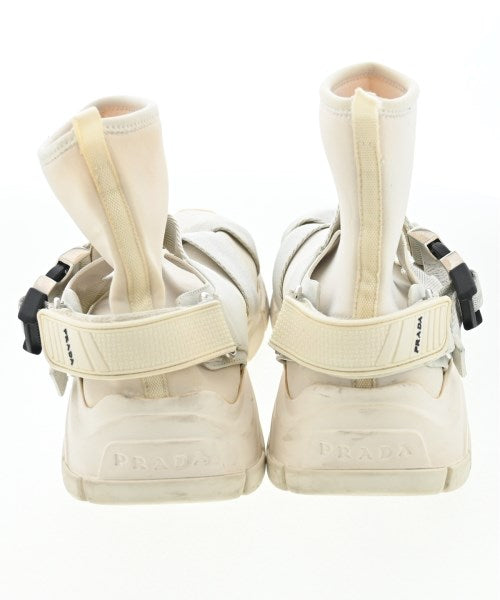 PRADA รองเท้าผ้าใบ