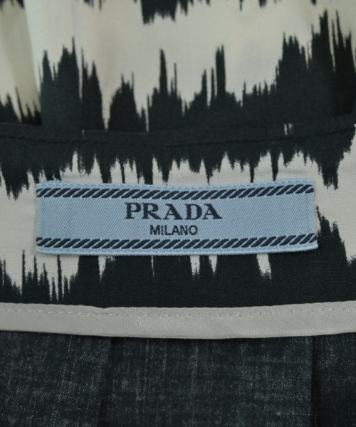 PRADA กระโปรงยาวถึงเข่า