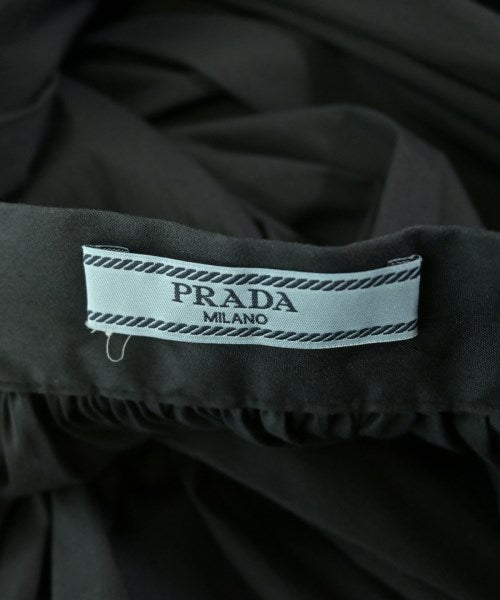 PRADA กระโปรงยาวถึงเข่า