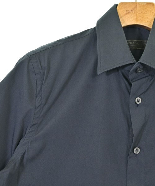 PRADA เสื้อลำลอง