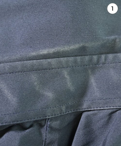 PRADA เสื้อลำลอง