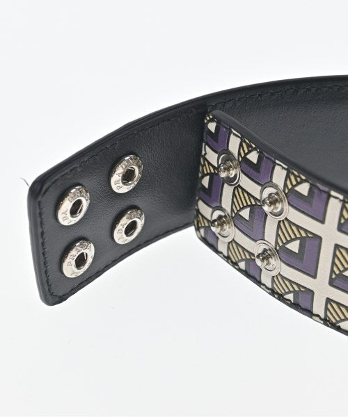 PRADA สร้อยคอ