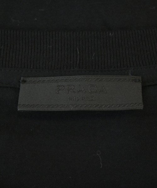 PRADA เสื้อยืด/เสื้อท็อปส์
