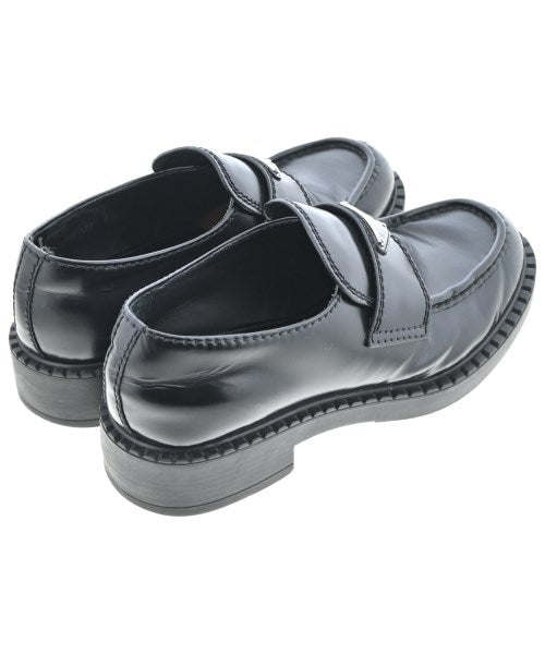 PRADA รองเท้าสวมทางการ