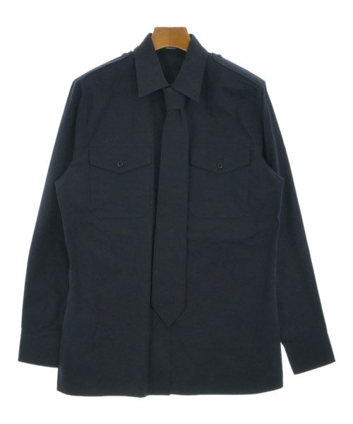 PRADA เสื้อลำลอง