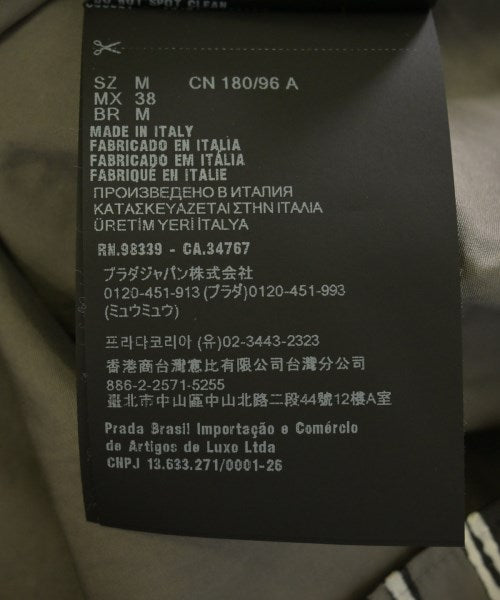 PRADA เสื้อลำลอง