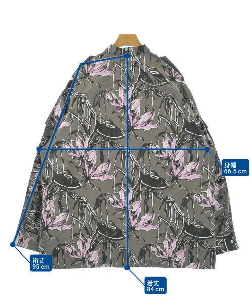 PRADA เสื้อลำลอง