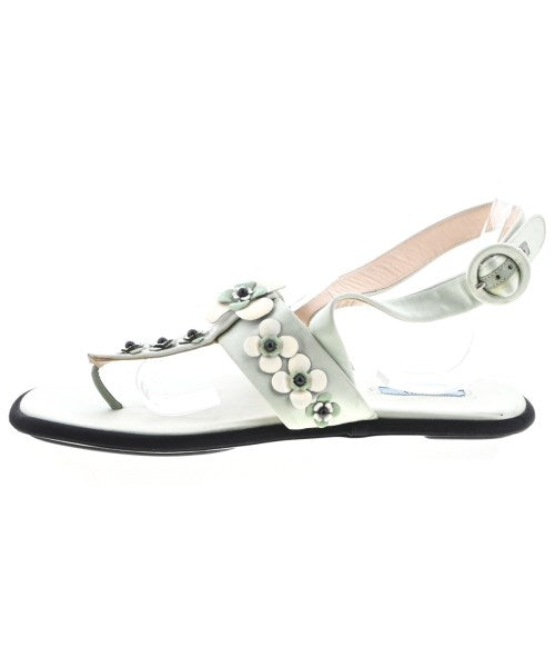 PRADA รองเท้าแตะ