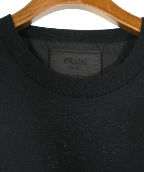 PRADA เสื้อยืด/เสื้อท็อปส์