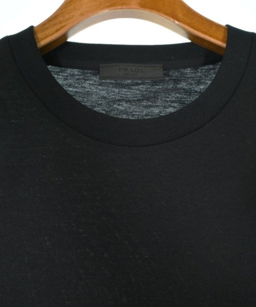 PRADA เสื้อยืด/เสื้อท็อปส์