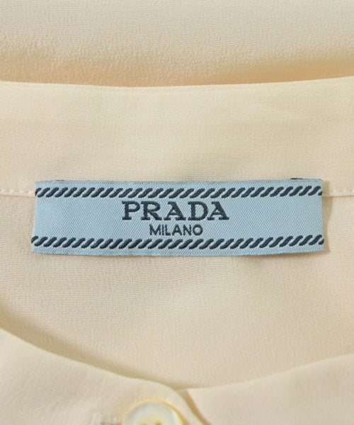 PRADA เสื้อสตรี