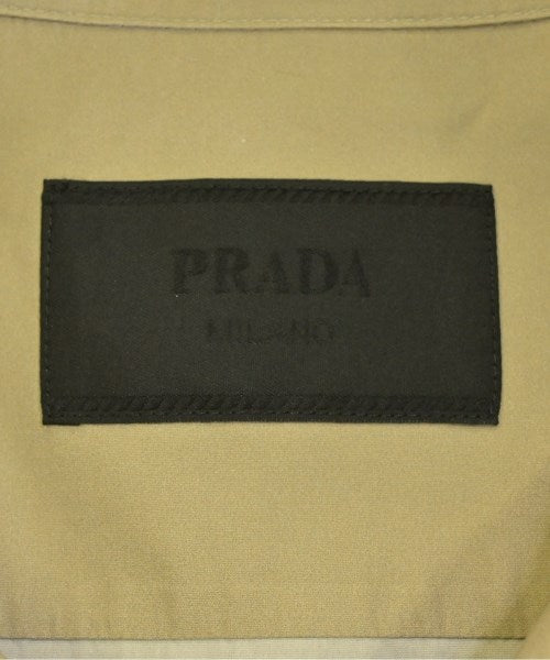 PRADA เสื้อลำลอง