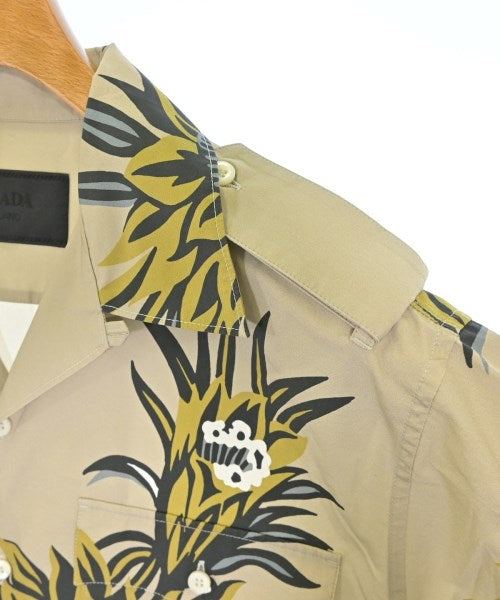 PRADA เสื้อลำลอง