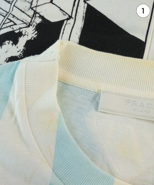 PRADA เสื้อยืด/เสื้อท็อปส์