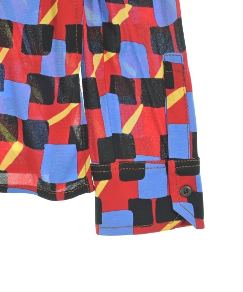 PRADA เสื้อลำลอง