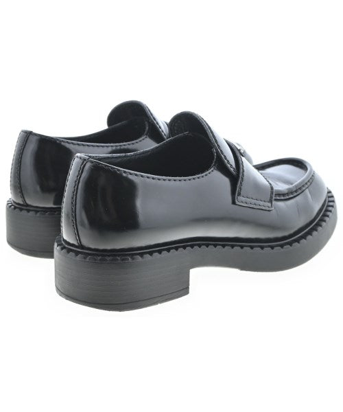 PRADA รองเท้าสวมทางการ