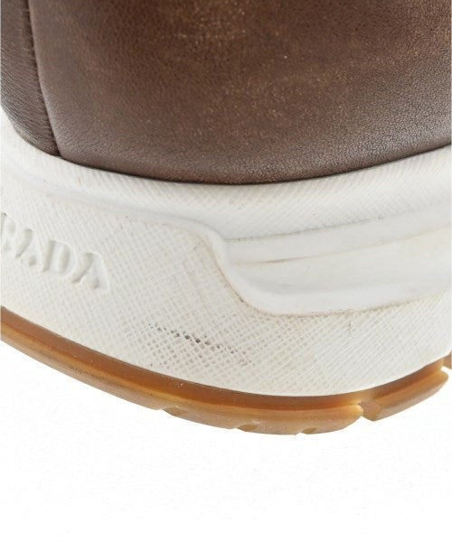 PRADA รองเท้าผ้าใบ